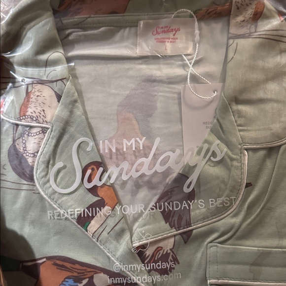 Women's Bird Print Pajama Set - Green - Picture 4 of 4